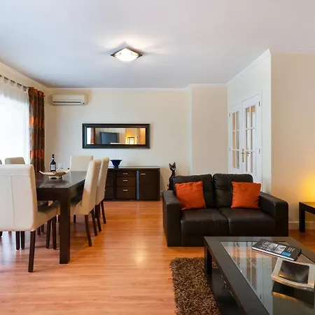 Jazz & Silvia - Excelente Localizacao Em Albufeira, Apenas A 5 Min Da Dos Pescadores Apartment