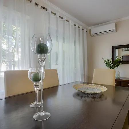 Lejlighed Jazz & Silvia - Moderno & Apenas A 5 Min Da Dos Pescadores Albufeira